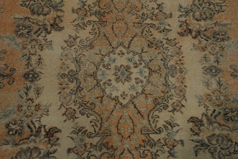 Vintage Floral Medallion Area Rug with Distressed Handmade Timeless Elegance 6x9 gallery
