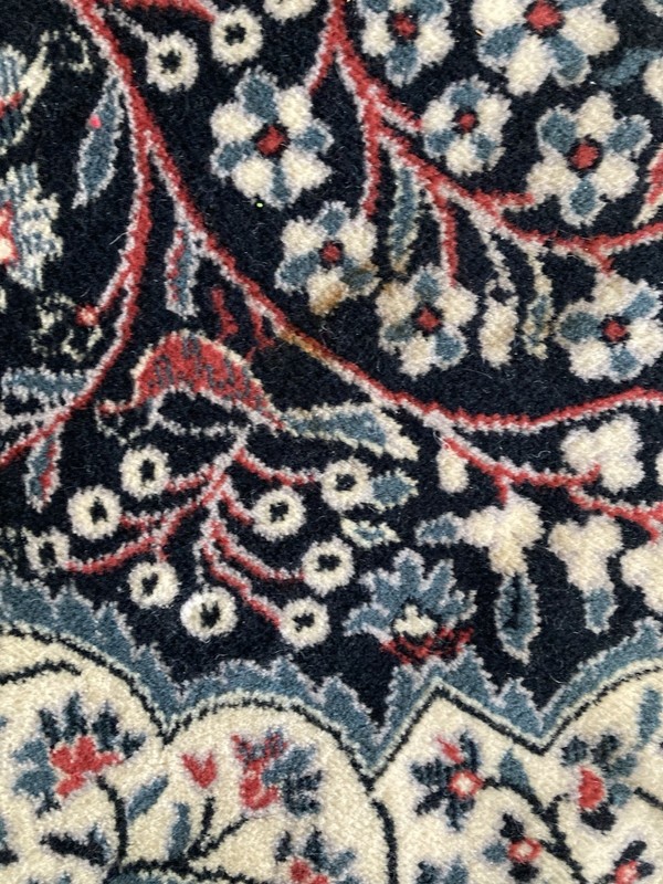 Pretty Large Wool Area Rug Carpet with Floral Medallion Pattern gallery