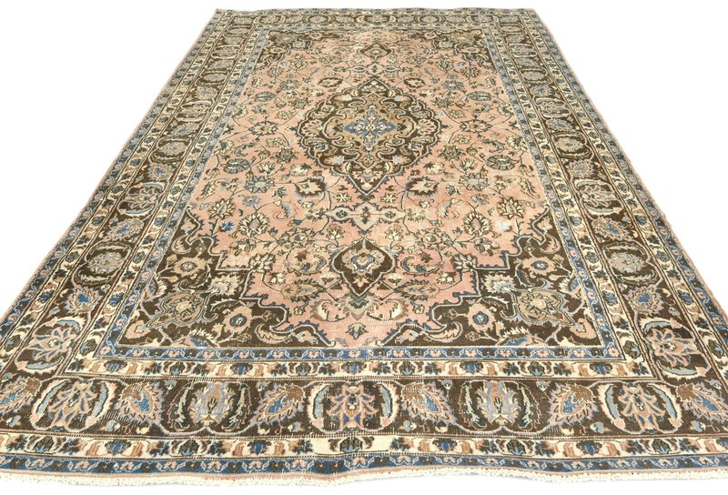 Hand-Knotted Muted Floral Semi-Antique Oriental Rug Traditional Design 6X9'5 ft gallery