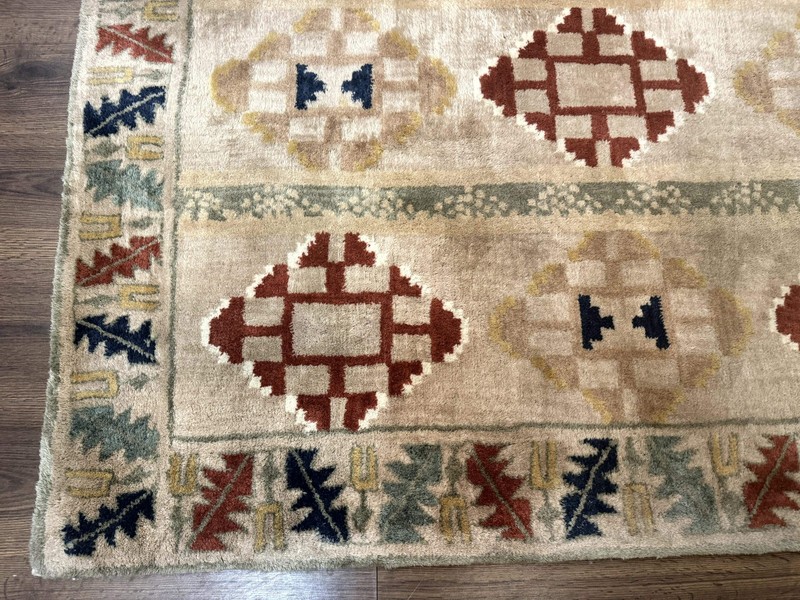 Geometric Design Area Rug 5x8, Beige and Rust Red gallery