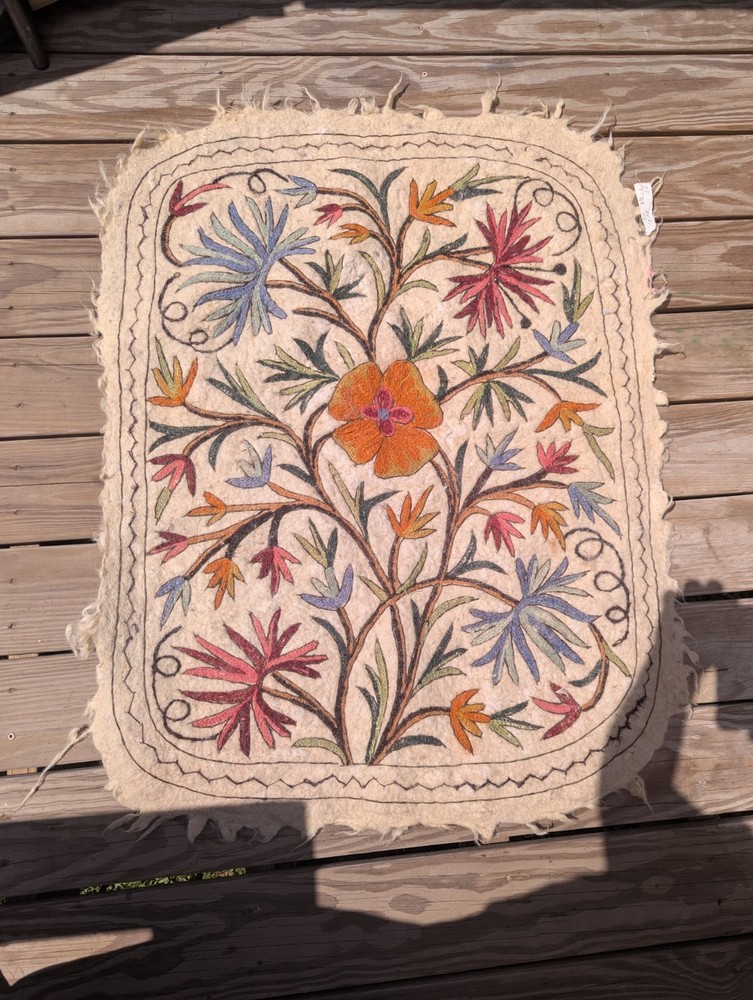 Antique Floral kashmiri Namada rug pure wool - Made In India - Read Description!