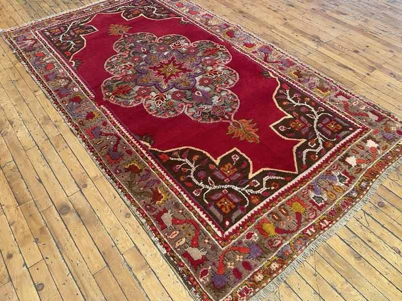 Authentic Ca 1900-1939s Antique Medallion Patterned Wool Pile Tribal Rug 4’x7’ gallery