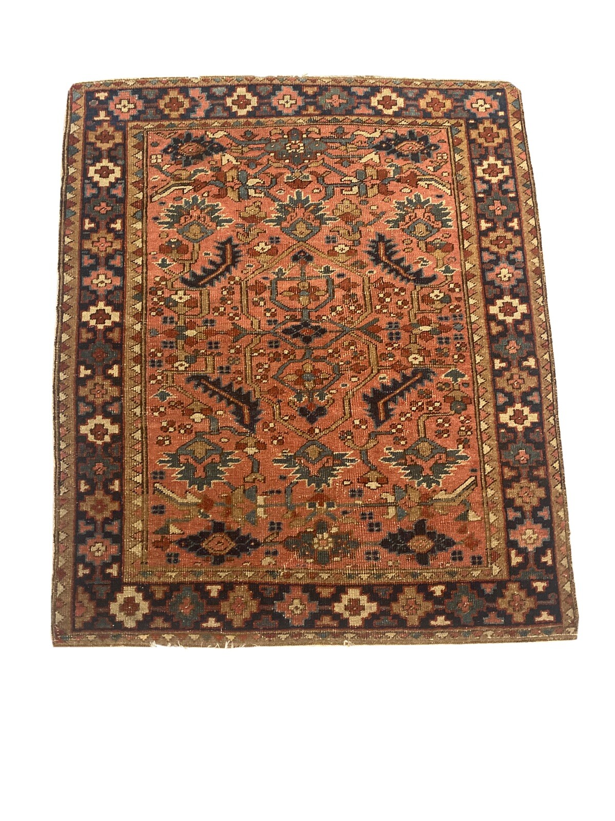 Antique Heriz Serapi Rug gallery