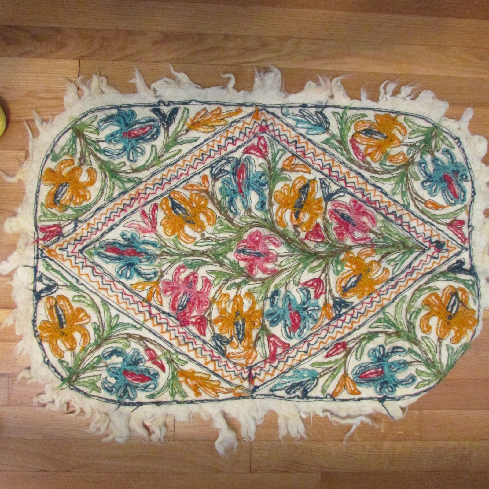 Vintage Kashmiri felt embroidered Namda rug, multi floral rectangle 34"x23" New gallery