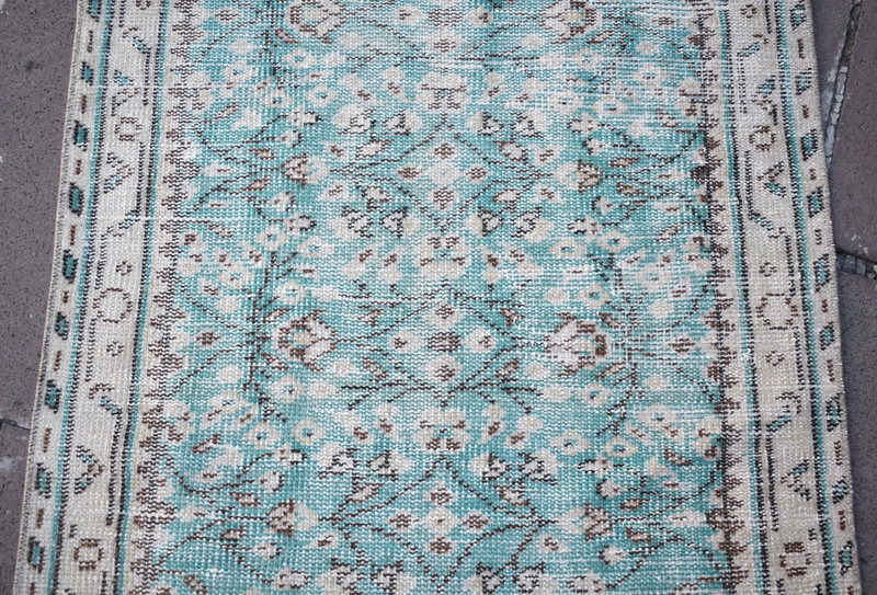 Vintage Turkish Rug 32'' x 77'' Muted Dye Oushak Rug Hand-knotted Wool Rug gallery