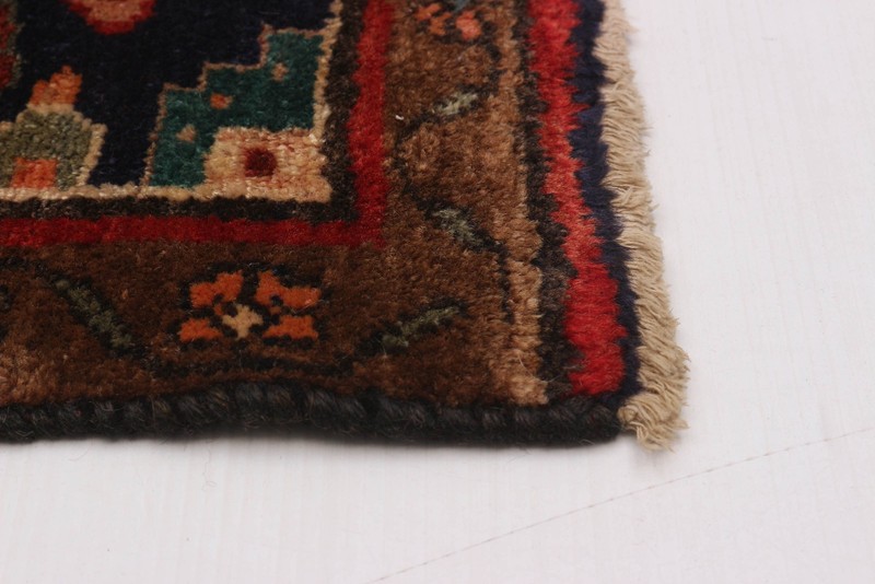 Vintage 3'6" x 8'11" Traditional Hand Knotted Vegetable Dye Wool Area Rug gallery