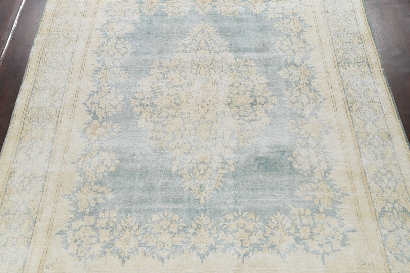 Muted Vintage Distressed Traditional 10x13 Area Rug Evenly Low Pile Hand-knotted gallery