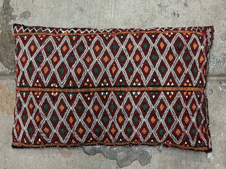 VINTAGE HANDCRAFTED KILIM MOROCCAN TRIBAL LUMBAR PILLOW EXCELLENT CONDITION