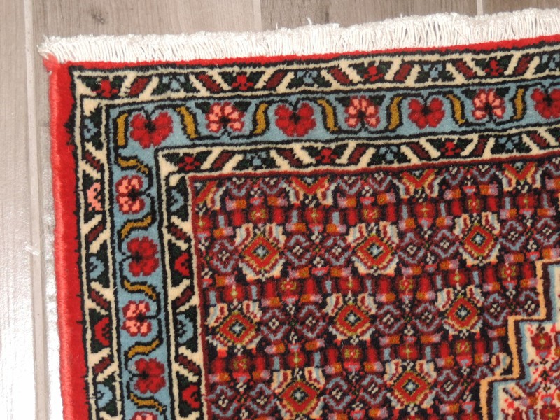 2x3ft. Handmade Senneh Wool Rug gallery