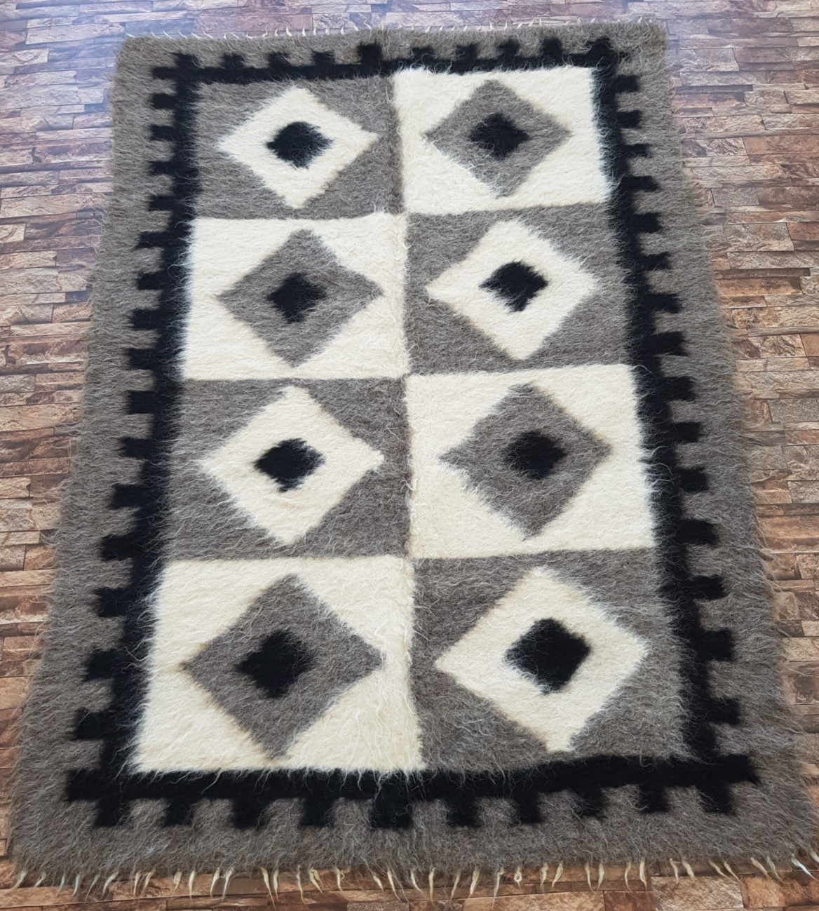 Vintage Handmade Moroccan Tribal Wool Kilim Rug 201x140 cm gallery