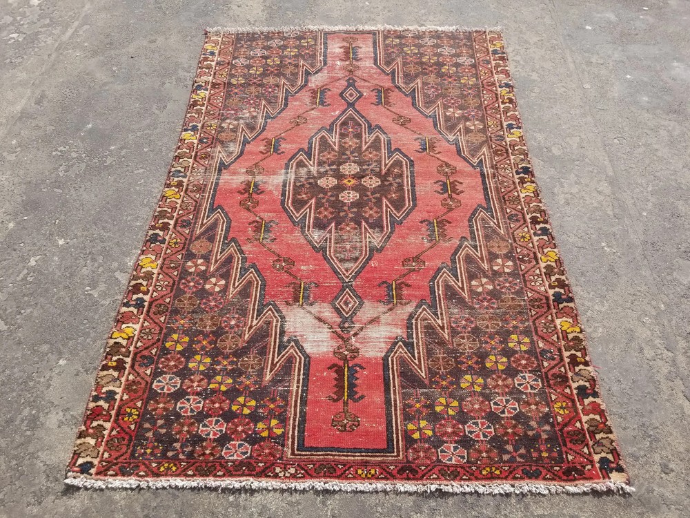 Distressed Vintage Traditional Handmade Oriental Wool Multicolor Rug 116x176cm