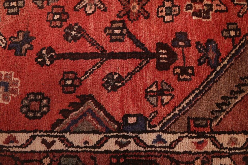 Vintage 3'6" x 8'10" Traditional Hand Knotted Vegetable Dye Wool Area Rug gallery