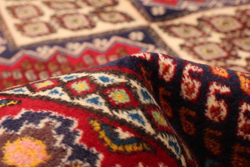 Vintage Hand-Knotted Area Rug 6'9" x 10'11" Traditional Oriental Wool Carpet gallery