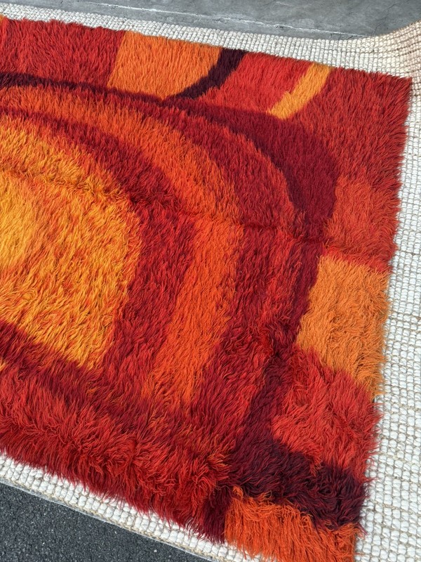 Ege Rya Deluxe 9’ x 6’ Mid Century Danish Red & Orange Wool Shag Rug MCM Vintage gallery