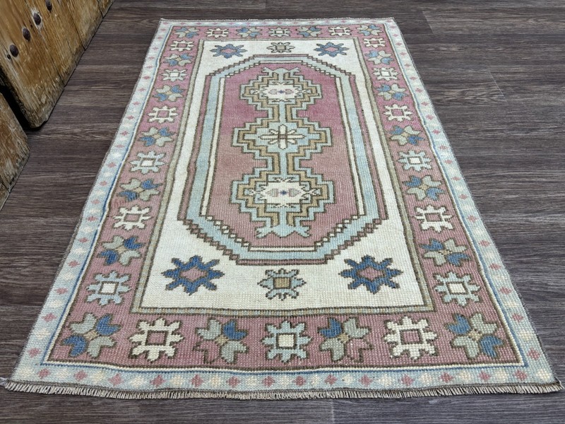 3x4 Hand-Knotted Wool Vintage Turkish Anatolian Rug Pink Blue Beige Small Oushak gallery
