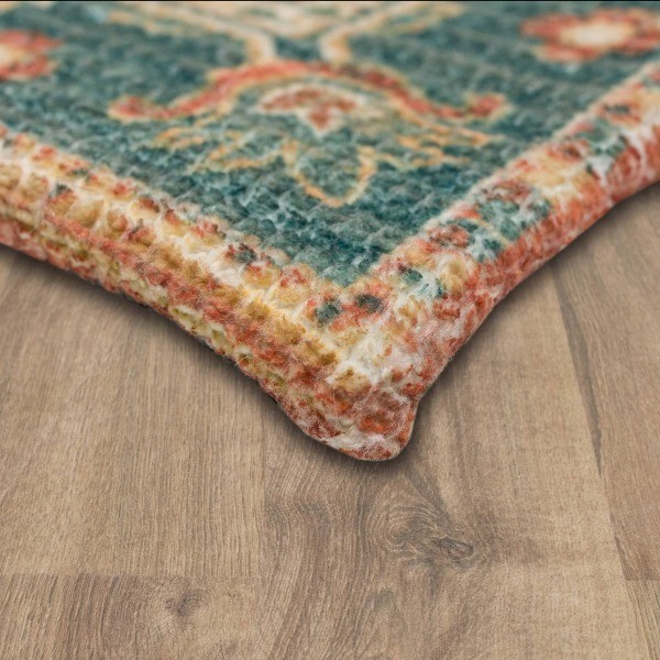 2'x3' Persian Accent Rug gallery