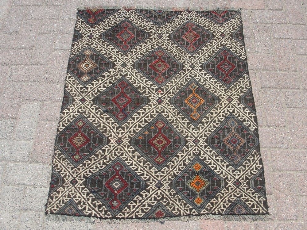 3x4 ft Handmade Anatolian Kilim Rug - Rugs for living room