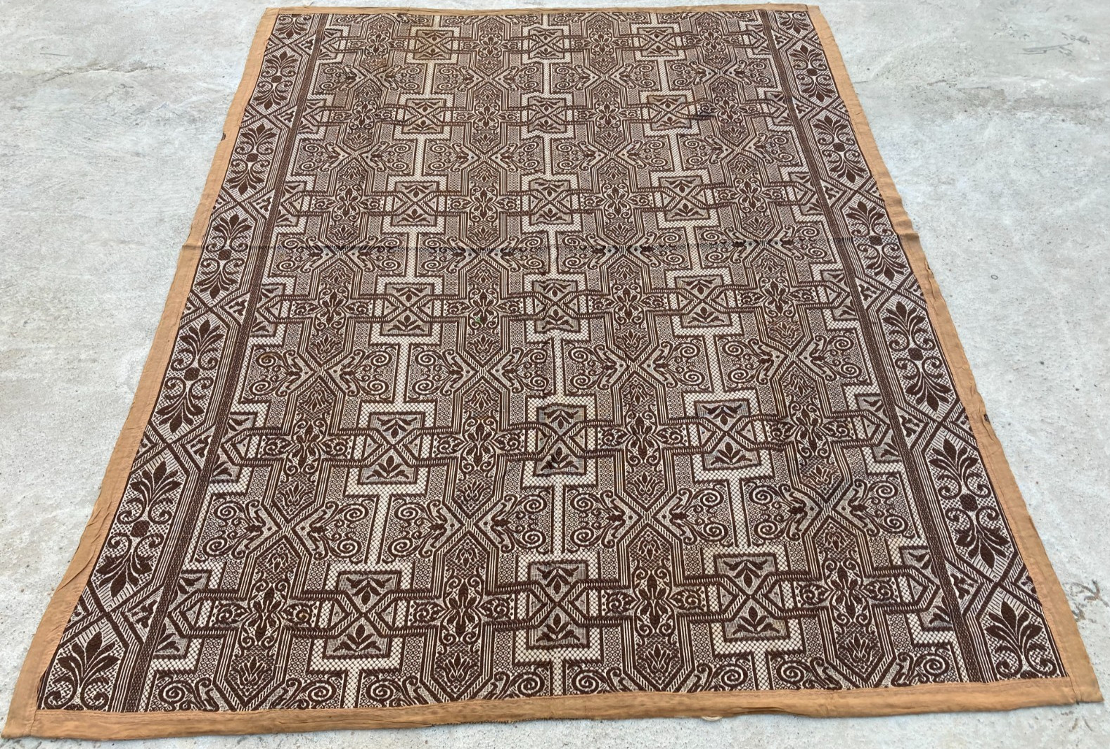 Vintage Handmade Geometric Floral Traditional Wool Flatweave Rug 220x167 cm gallery