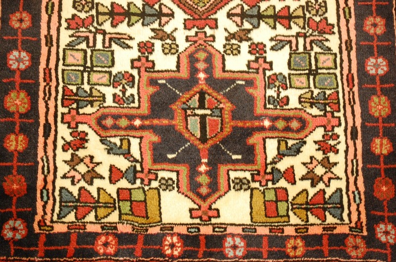 NATURAL WOOL Old Oriental Rugs,Hand Woven,knotted size Approximately2'10" × 6'1" gallery