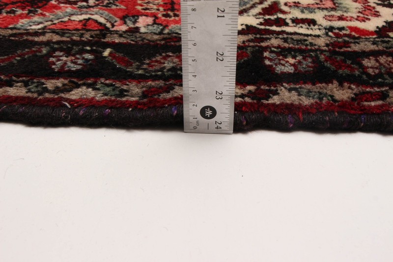 Vintage 2'7" x 4'5" Traditional Hand Knotted Vegetable Dye Wool Area Rug gallery