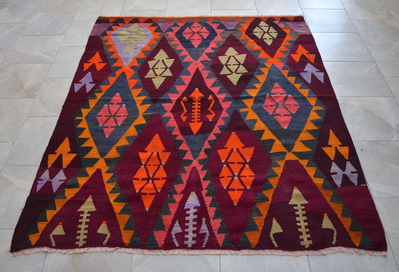 Antique Rug, Turkish Kilim Rug, Handmade Rug Colorful Area Rug Vege Dyes, 6 x 7 gallery