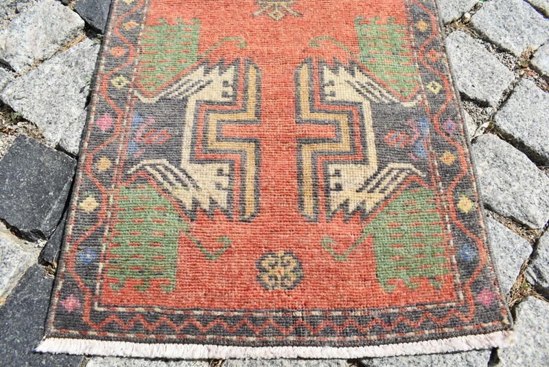 Vintage Turkish Rug 1'5'' x 3'6'' ft Anatolian Muted Dye Oushak Small Area Rug gallery
