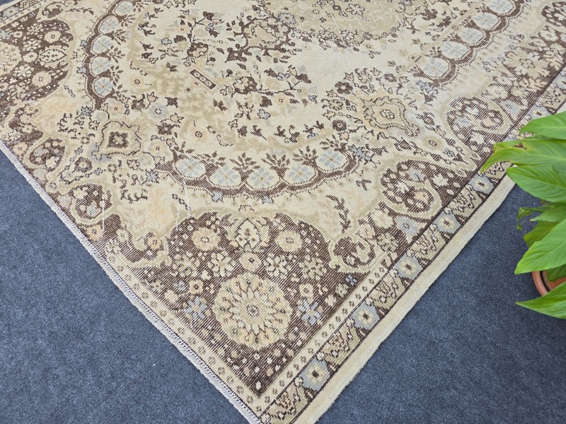 6' x 9' Vintage Wool Oushak Area Rug, Turkish Rug, Beige Brown Bedroom Rug gallery