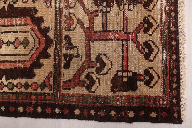 Vintage 3'3" x 5'7" Traditional Hand Knotted Vegetable Dye Wool Area Rug gallery