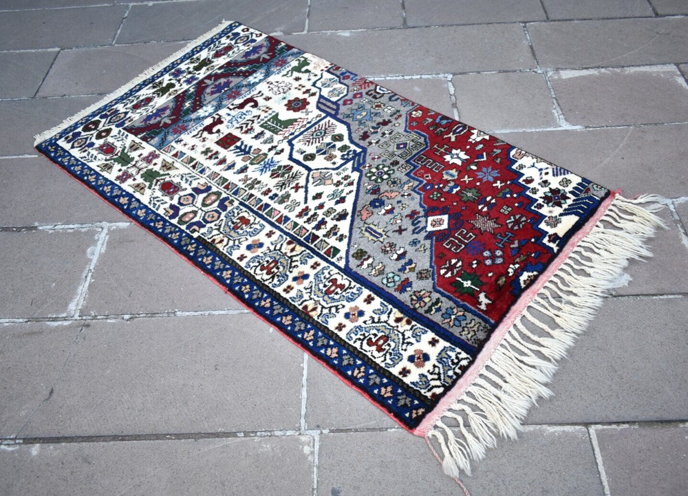 Vintage Taspinar Example Rug 35'' x 61'' Anatolian Cappadocia Area Taspinar Rug