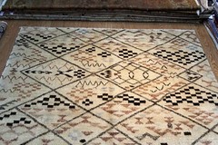 10X8 FT. HANDMADE Beige Background Knotted Rug NATURAL WOOL Navajo Design