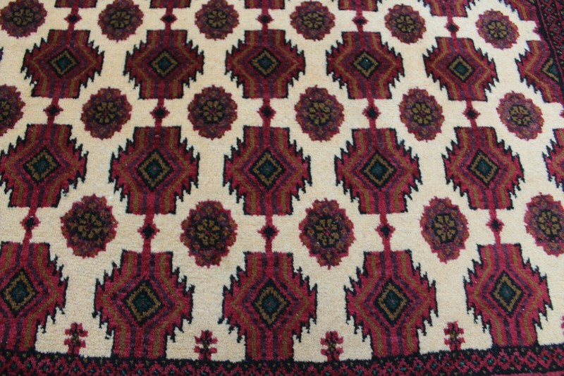FINE HANDMADE ORIENTAL TRADITIONAL WOOL RUG WITH RICH PILE 200 X 110 CM gallery