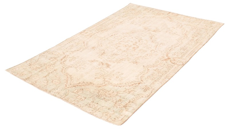 Vintage Hand-Knotted Area Rug 5'6" x 8'10" Traditional Oriental Wool Carpet gallery