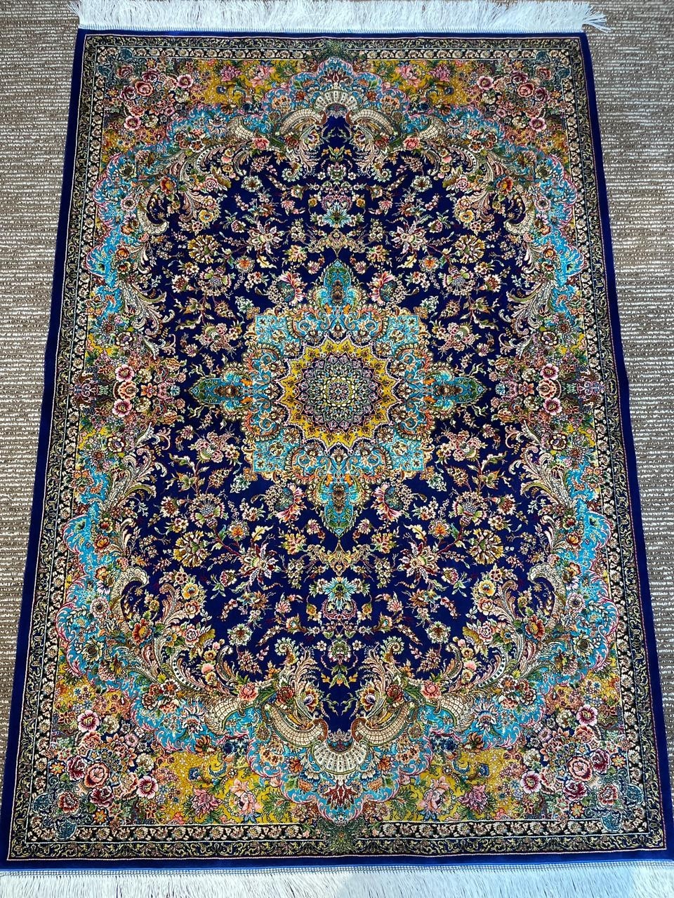 Silk Rug 3 x 5 Feet High Quality Floral Medallion Design Soft 91 x 152 cm gallery