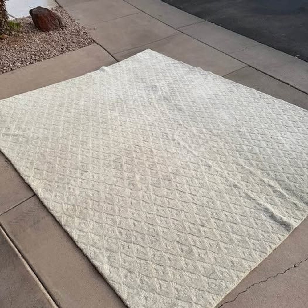Tahari Home Wool Area Rug 8x10