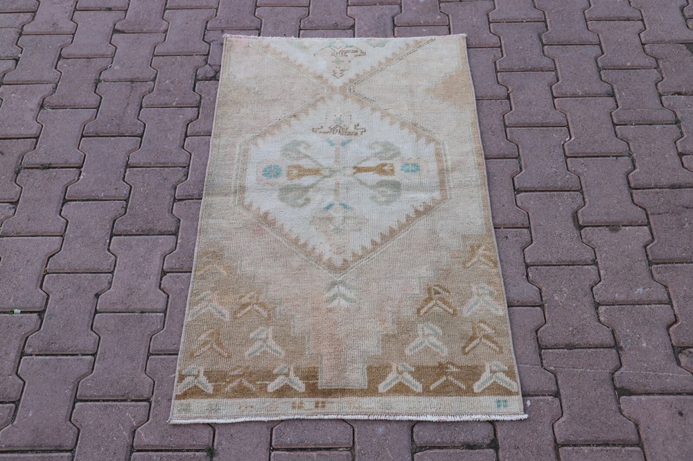 Vintage Small Carpet Anatolian Handwoven Authentic Oriental Beige Rug 2x4 ft