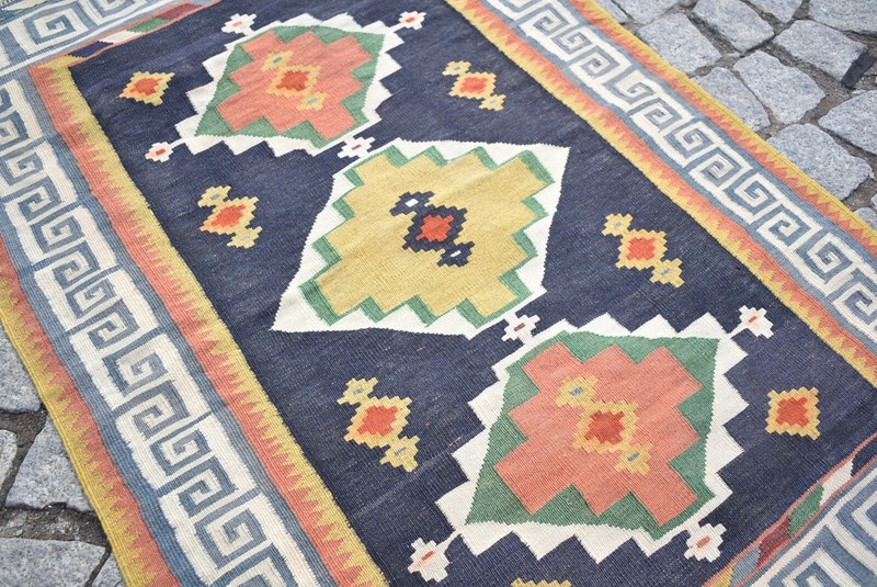 Vintage Caucasian Rug 31'' x 45'' Caucasian Fine Quality Kilim Natural Wool Rug gallery