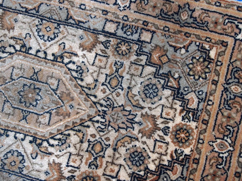 Handmade vintage Indo-Tabriz rug 1.9' x 2.9' (58cm x 89cm) 1970s - 1C768 gallery
