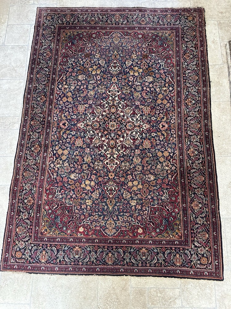Vintage Keshan Floral Rug Hand Knotted Wool 180 x 124 cm Navy Red