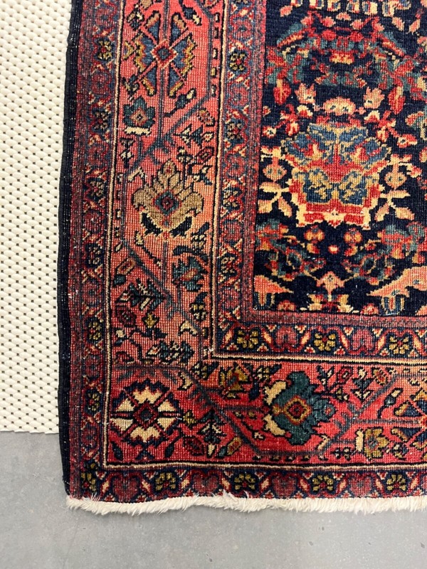 Fantastic Floral - 1930s Antique Oriental Rug - Traditional Carpet 5.1 x 7.9 ft. gallery