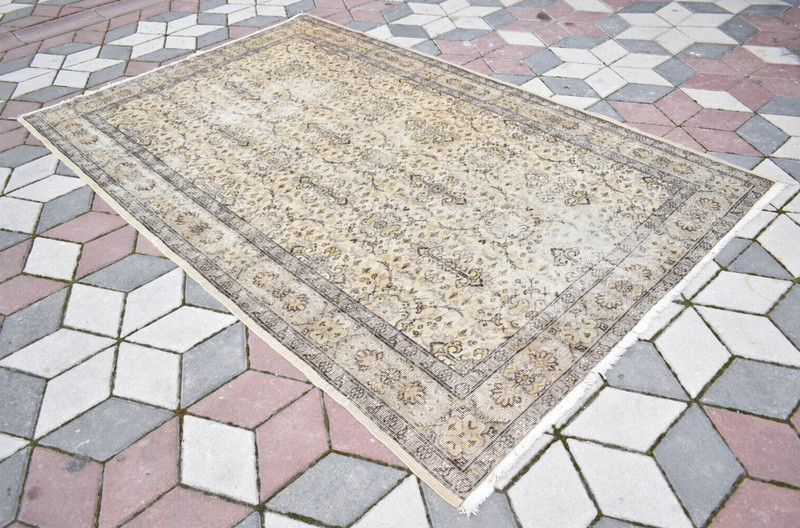 Turkish Rug 66'' x 105''Vintage Muted Dye Oushak Rug Hand-knotted Low Pile Rug gallery