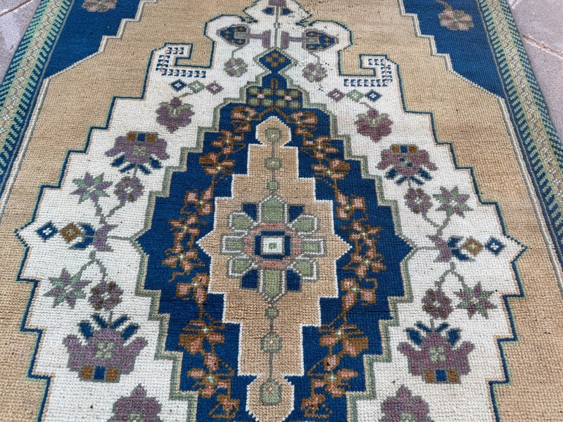 Vintage Taspinar Rug 3.7x4.5 Ft Turkish Wool Area Rug Handmade Tribal Carpet gallery