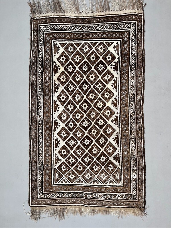 Vintage Luri Rug 245x138 cm medium, shabby chic Beige 2464 gallery