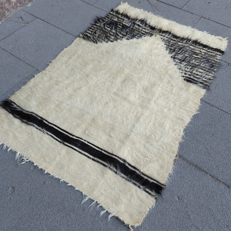 Vintage Angora wool Small Rug Shaggy Blanket Handmade Mohair Rug 2.33 x 3.51 ft gallery