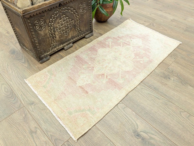 Vintage Handmade Turkish Oushak Wool Mat Rug 1'7" × 3'5" ft - Soft Rose Green gallery