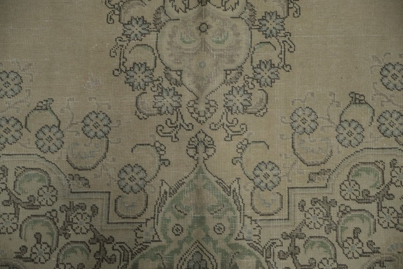 Elegantly Crafted Handmade Area Rug 9x13 Medallion with Intricate Floral Design gallery