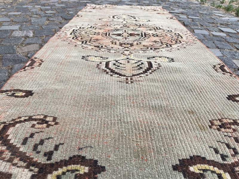 Turkish Vintage Rug Handmade Wool Rug Bohemian Runner Rug Home Rug 2,5 x 6,7 ft gallery