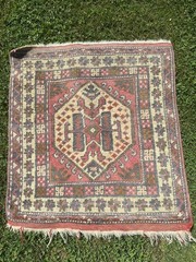 Vintage Tribal Rug Small Hand Knotted Wool 2’4″ x 2′ 1-1/2″ Medallion