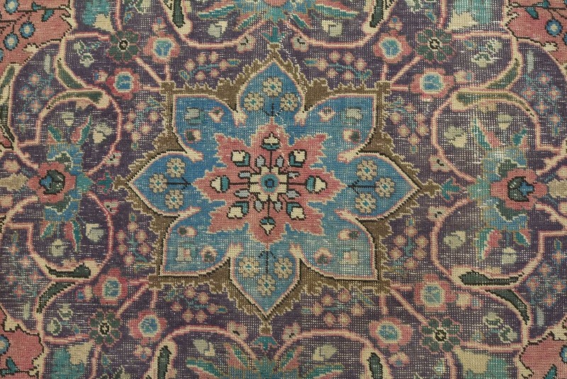 Vintage Anatolia 9’7” x 12’7” Pink Distressed Wool Hand-Knotted Oriental Rug gallery