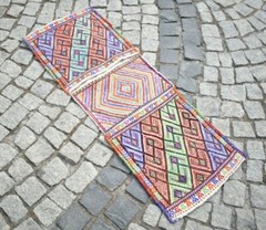 Vintage Kilim Saddlebag Kilim 1’5 x 4’3 ft. Turkish Nomadic Cicim Saddlebag Rug