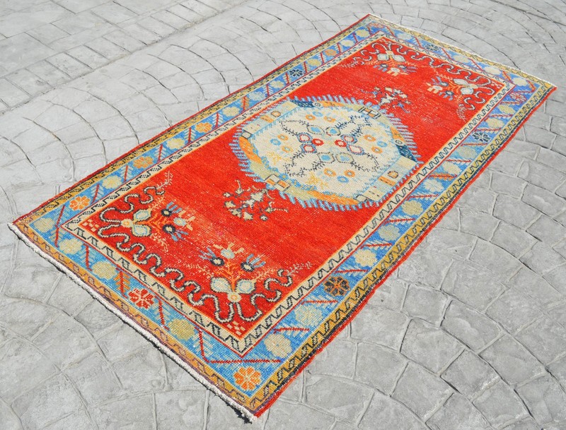 Vintage Turkish Rug, Hand-Woven Wool, Organic Dye, Short Runner 3x7 ft Approx gallery